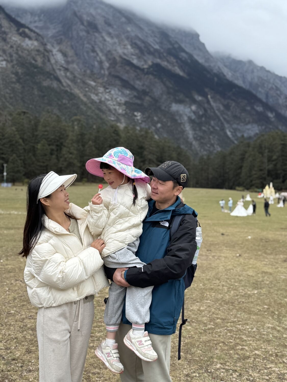 把看到的浪漫分她一半